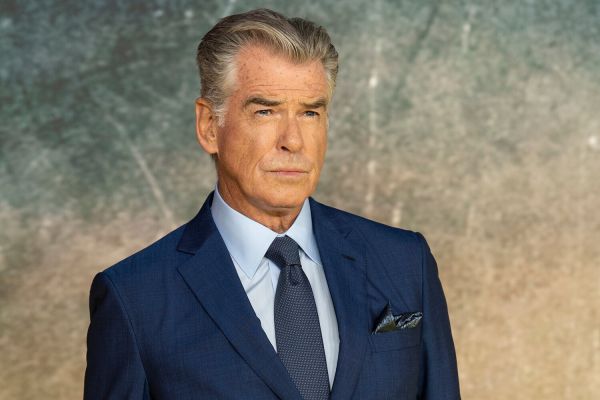 5929_pirs_brosnan.jpg (30.69 Kb)