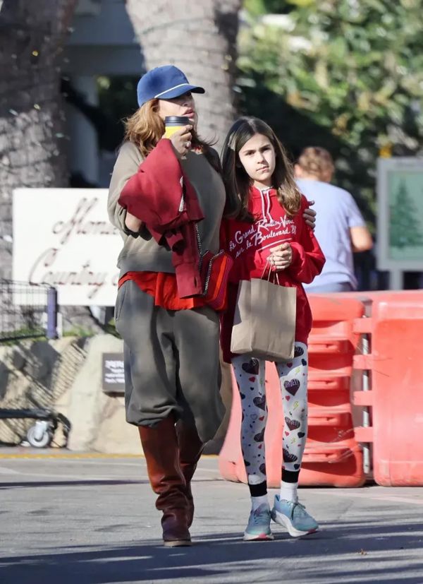 7032_002.jpeg (79.35 Kb)