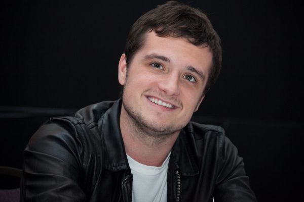 7401_dzhosh_hatcherson.jpg (20.58 Kb)