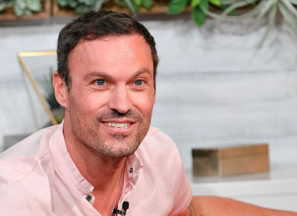 7887_brayan_ostin_grin.jpg (31.5 Kb)