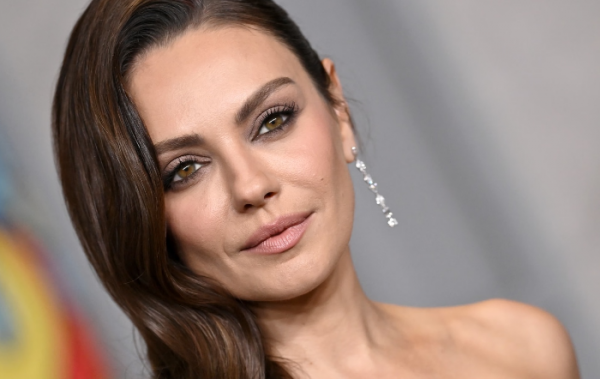 8159_mila_kunis.png (273.91 Kb)