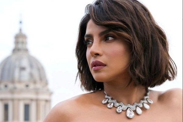 9152_priyanka_chopra.jpg (29.35 Kb)