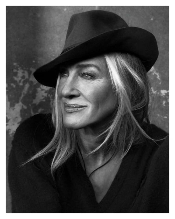 9341_sara_dzhessika_parker.jpg (45.4 Kb)