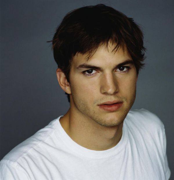9514_eshton_kutcher1.jpg (30.32 Kb)