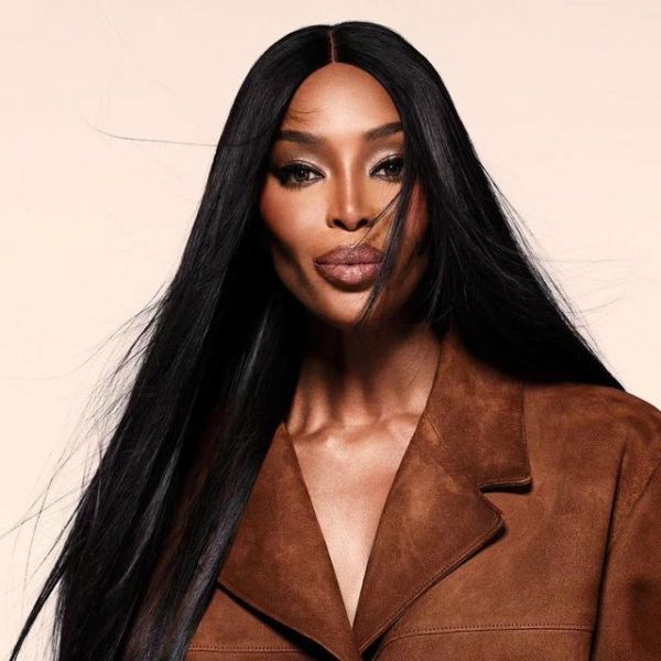 9940_naomi_kempbell.jpg (47.31 Kb)