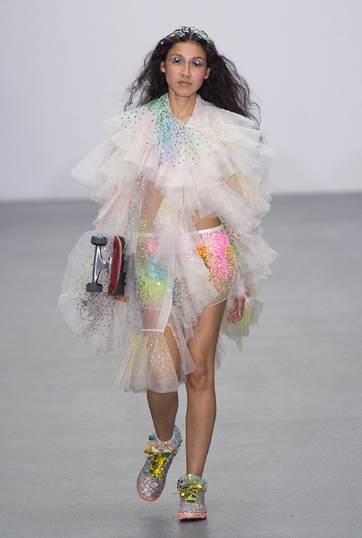 ashish-rs16-1198b.jpg (195.89 Kb)