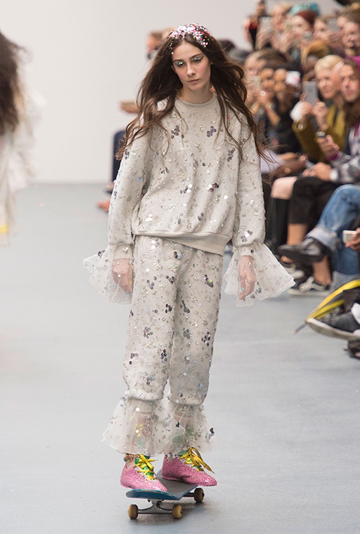 ashish-rs16-1210.jpg (224.79 Kb)