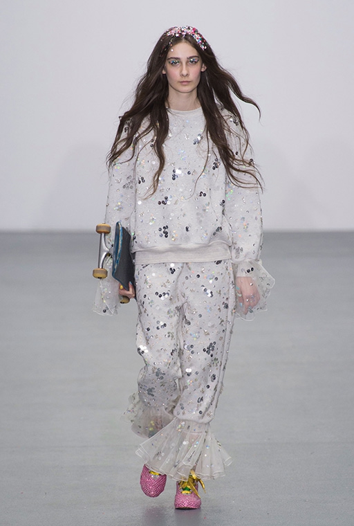 ashish-rs16-1320.jpg (188.05 Kb)