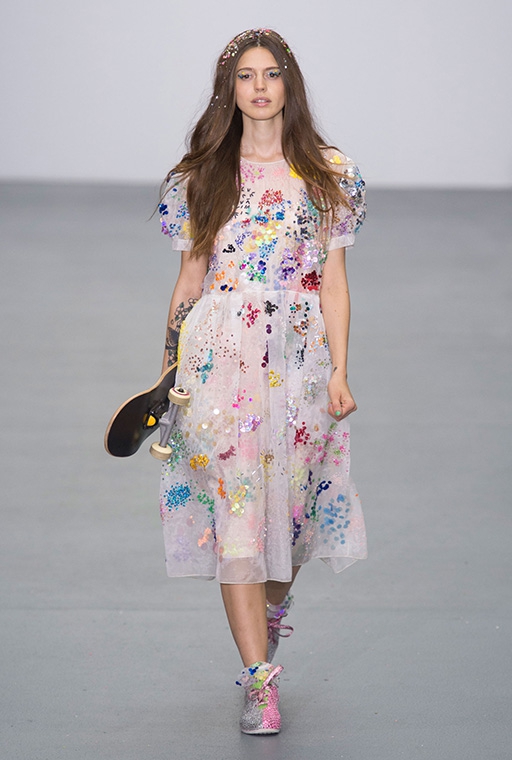 ashish-rs16-1395.jpg (195.02 Kb)