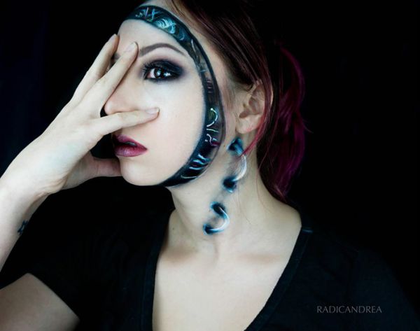 creepy-body-art-makeup-radicandrea-38__700.jpg (26.5 Kb)