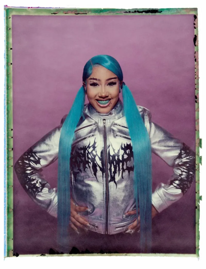 kim2_cb8836fc.webp (60.82 Kb)