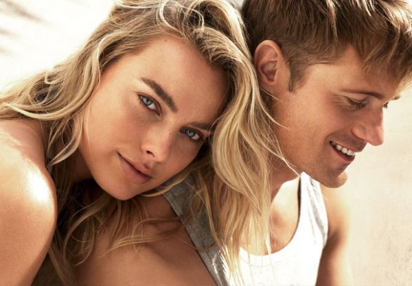 margot-robbie-alexander-skarsgard-vogue-us-2016-02-620x431.jpg (43. Kb)