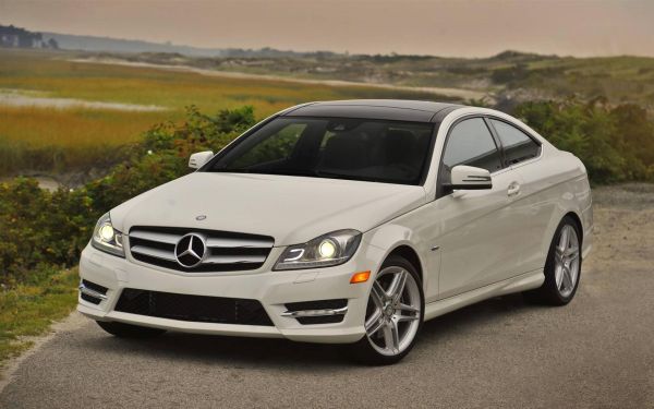 mercedes-benz-c-class-2013-image-012-16804.jpg (37.67 Kb)