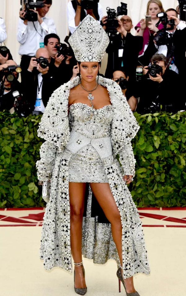 met_gala.png (887.37 Kb)