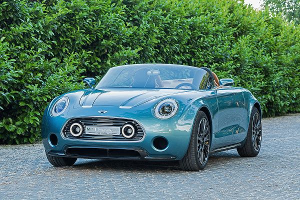 mini-superleggera-vision-concorso-d-eleganza-2014-1200x800-ee2bdc385f22fb.jpg (93.27 Kb)