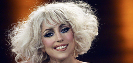20100813ladygag.jpg (115.92 Kb)