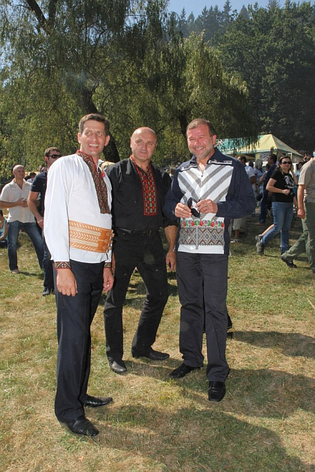 7315582-bal18.jpg (138.11 Kb)