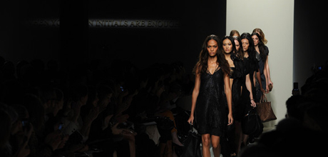 bottegavenetamilanfashionweekwomensweartmezgynepw9l.jpg (59.61 Kb)