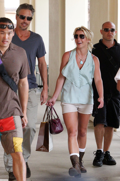 britneyspearsboyfriendjasontrewickenjoyfvdtbfinbhpl.jpg (76.58 Kb) britneyspearsboyfriendjasontrewickenjoyfvdtbfinbhpl.jpg (76.58 Kb)