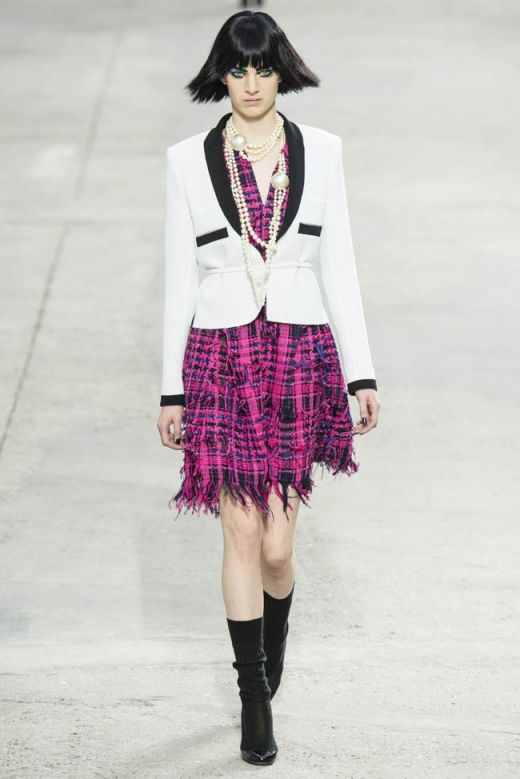 chanel-spring-2014-3.jpg (44.16 Kb)