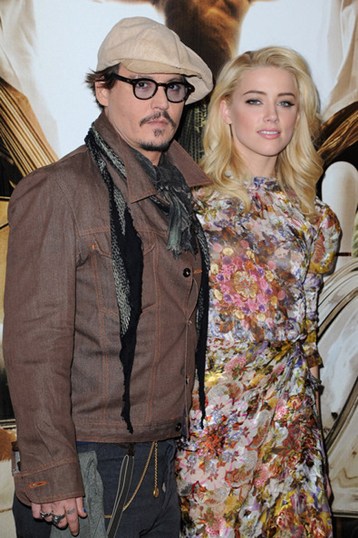 johnnydeppamberheardrhumexpressparislug0rs_ryfnl.jpg (380.59 Kb)