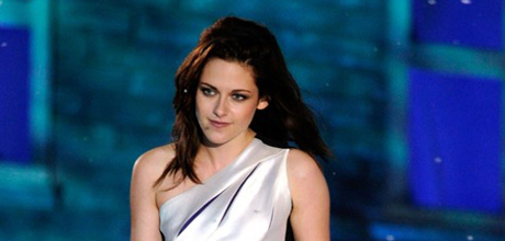 kristentop1016101fv1.jpg (59.86 Kb)