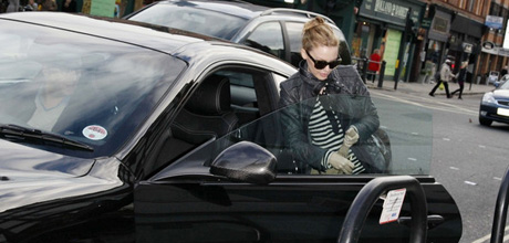kyliemaseratigrandturismohfv32hpl7_hdl.jpg (72.89 Kb)